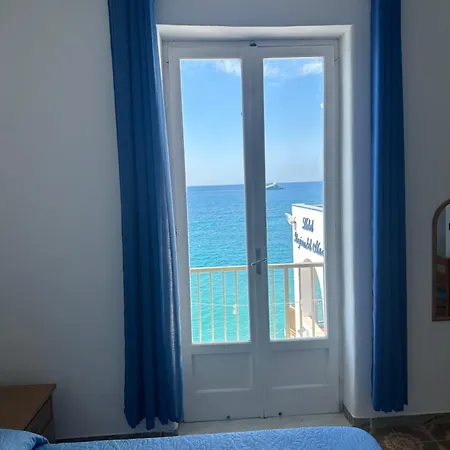 Regina Del Mare Szálloda 2*