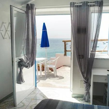 Szálloda Regina Del Mare Barano dʼIschia