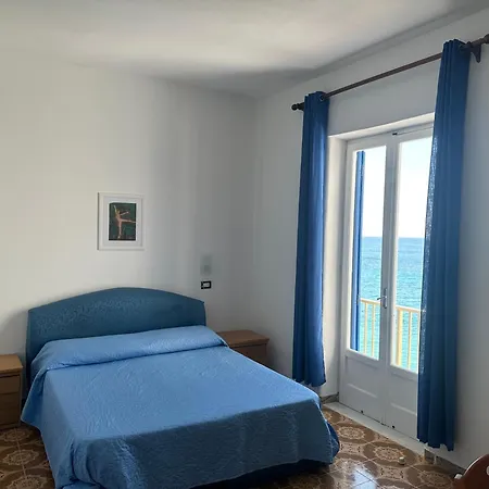 Hotell Regina Del Mare 2*