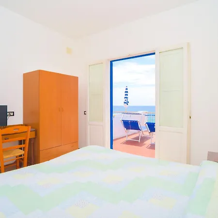 Hotell Regina Del Mare