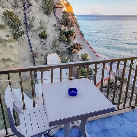 Regina Del Mare Hotel 2*