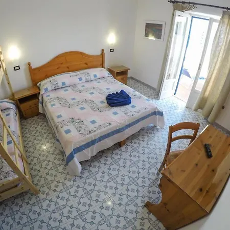 Regina Del Mare 2* Barano dʼIschia