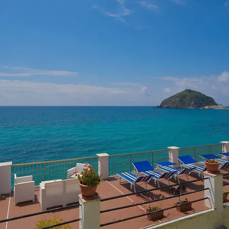 Regina Del Mare Hotell 2*