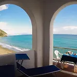 Hotel Regina Del Mare