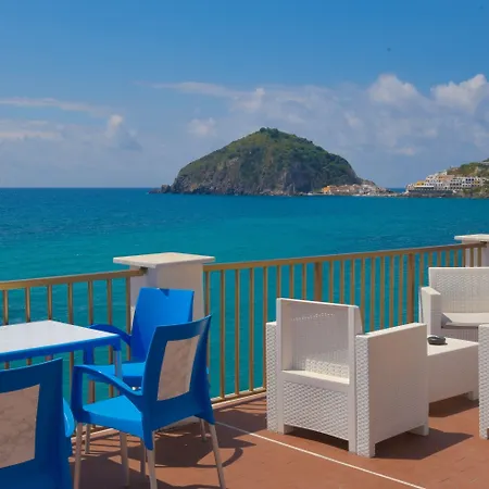 Hotel Regina Del Mare