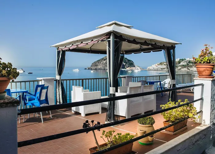 Hotel Regina Del Mare 2*